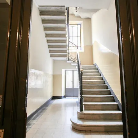 Apt With Balcony - 50 M Far From Pagano M1 * ميلان