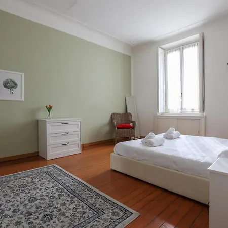 Apt With Balcony - 50 M Far From Pagano M1 شقة *